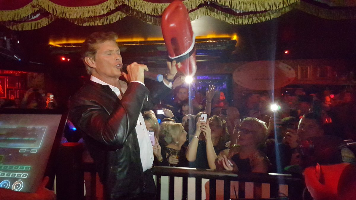 RT @98FM: Mr @DavidHasselhoff is here!! https://t.co/mPhaRGXfdk