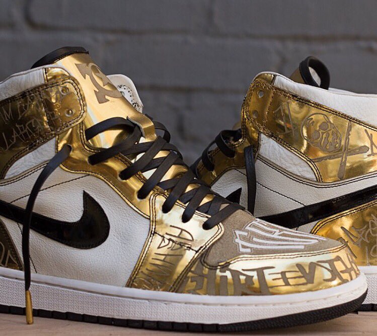 Have you seen what the brilliant @TheShoeSurgeon did for me? https://t.co/u368e4jiSs