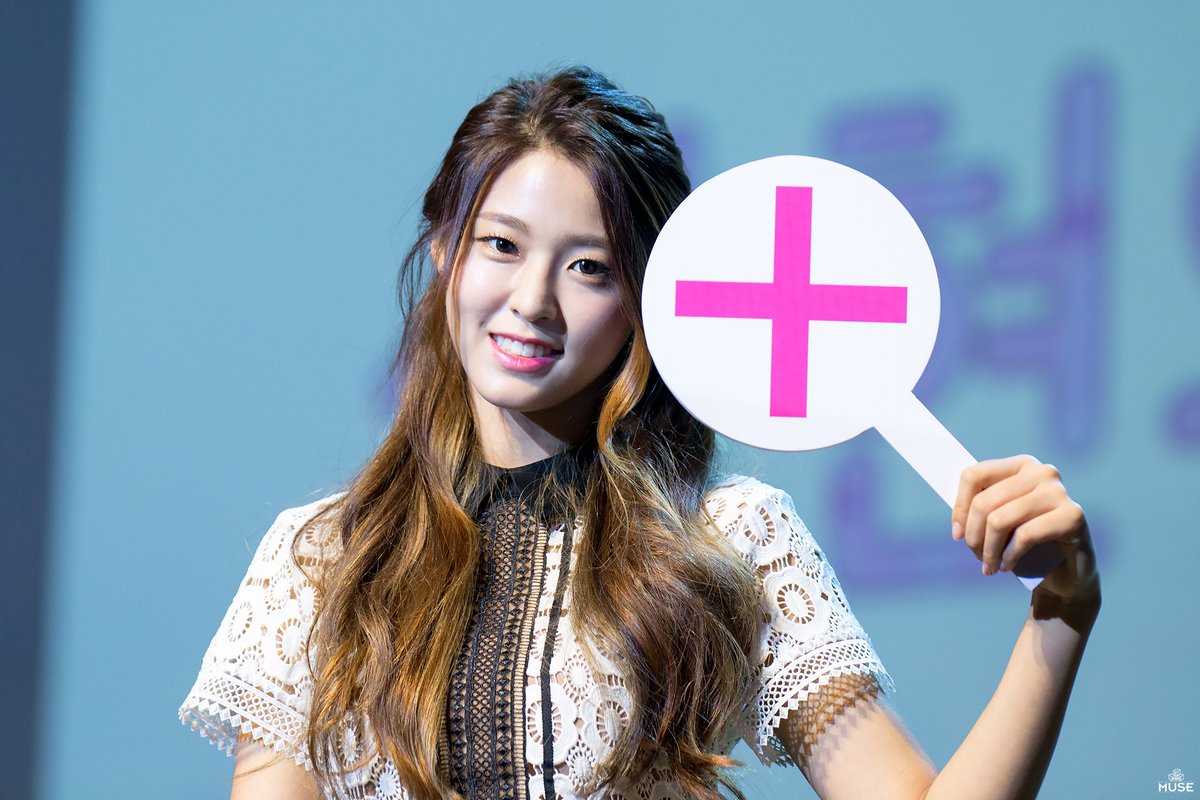 aoa 설현 혜정 찬미 민아 지민 서든콘 GOODLUCK 유나 초아 주간아이돌 에이오에이 trollseolhyun95
