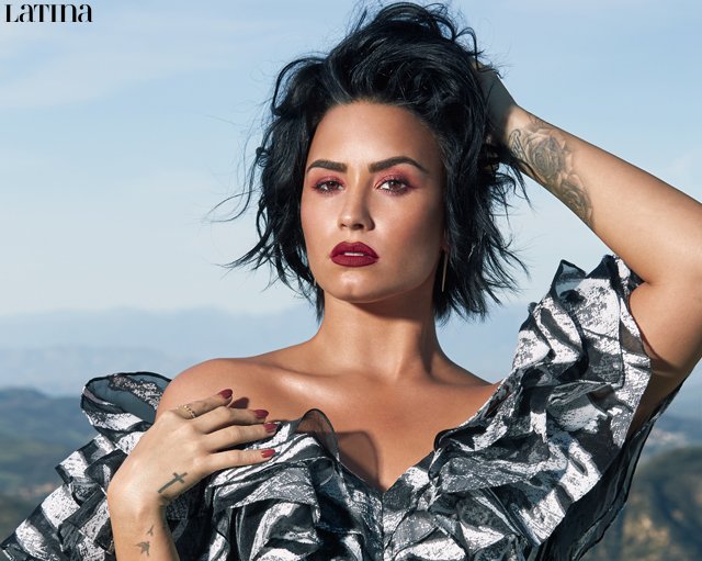 RT @Latina: Exclusive Outtakes: @ddlovato June/July 2016 Cover Shoot! https://t.co/RWoxQINeS8 #DemiOnLatina https://t.co/6jntedaAT7