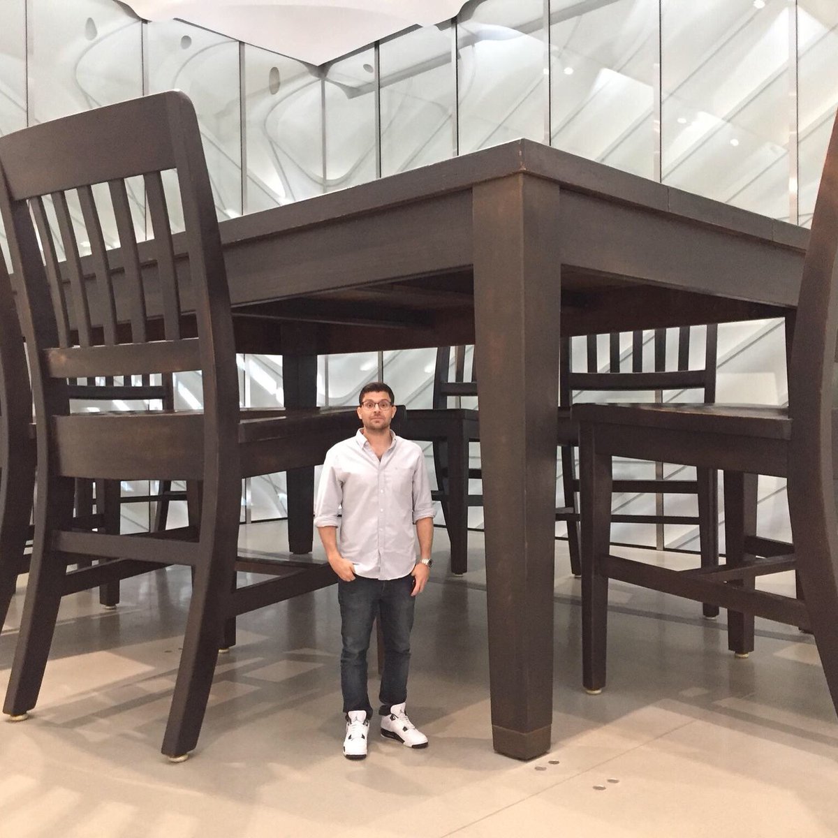 Im shrinking @TheBroad https://t.co/2RC5mW2ENg