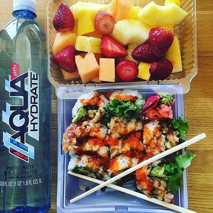 Eat healthy today. Love yourself. Now I have to practice what I preach lol???? @aquahydrate #tryit https://t.co/lzjXzQdb2K