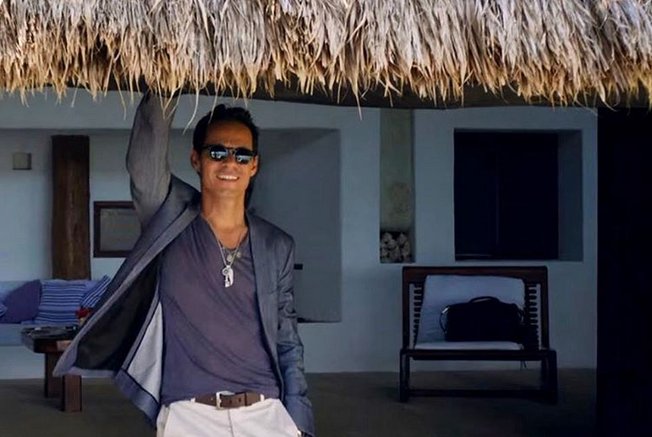 RT @Telemundo: El lugar más extraño en el que le pidieron una foto a @MarcAnthony [VIDEO] https://t.co/KTJMxenoVE https://t.co/wFydUCsaBE