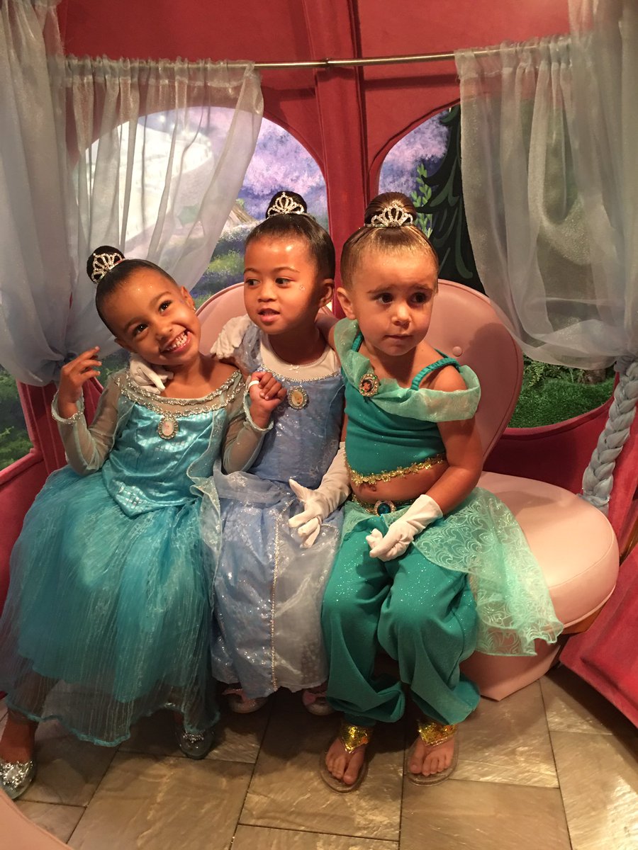 The girls got princess make overs at the Bibbity Bobbity Botique! Never seen anything sweeter! Thank u @Disneyland https://t.co/zgFb1OnKNI