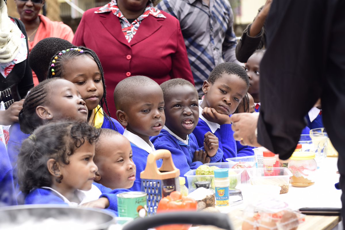 I love this. This is what the #FoodRevolution looks like in Kenya https://t.co/wyFXubDKjc https://t.co/zxwKjj7W6f