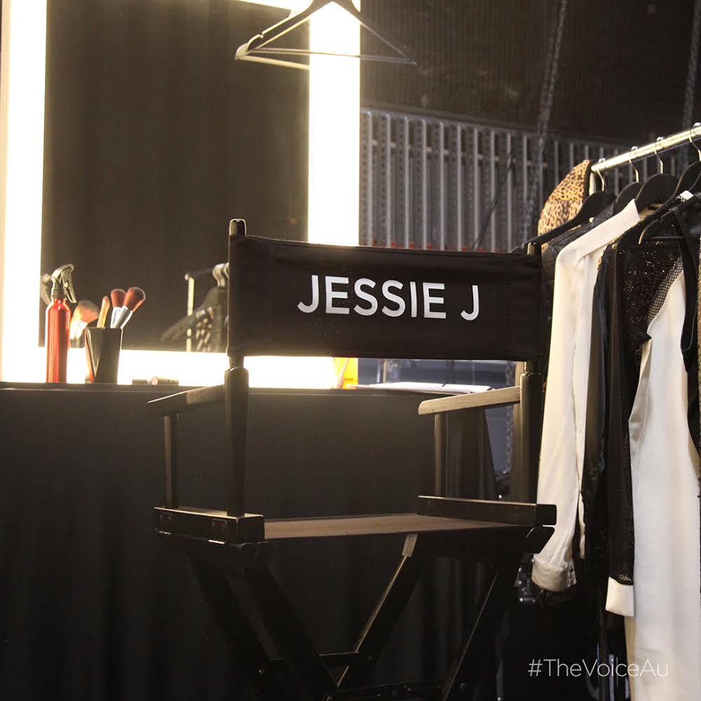 Week 2 of #TheVoiceAu Blind Auditions start NOW! #TeamJessieJ https://t.co/V9CKID8yg5