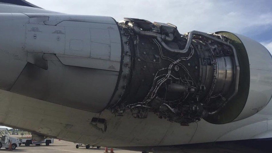 Delta passengers watched engine cover fall off at 28,000 feet