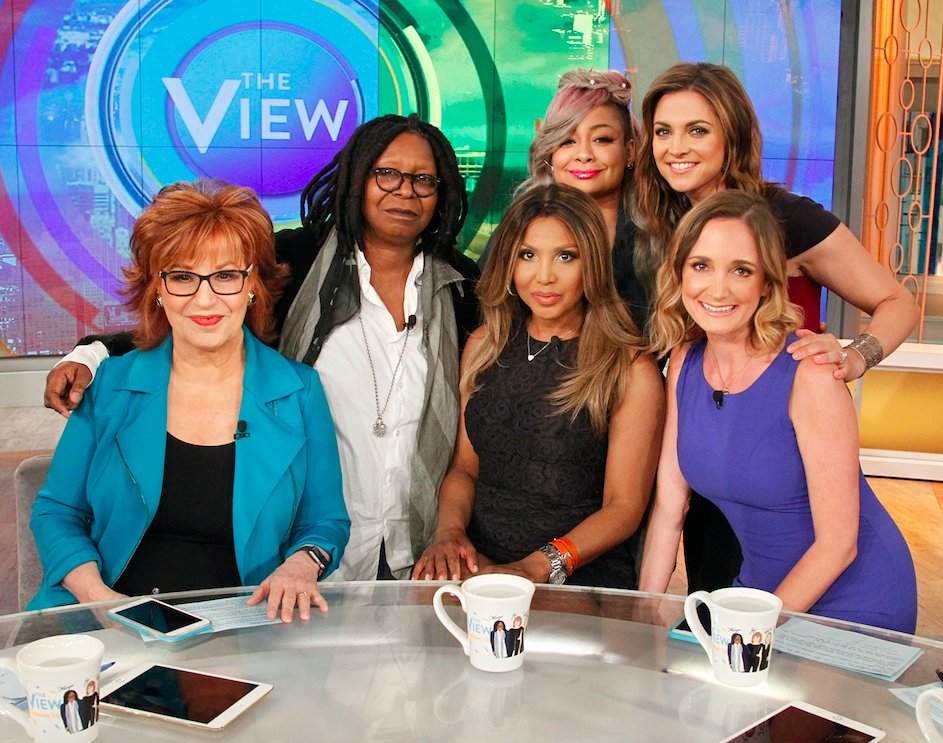 RT @TheView: These are OUR family values! @tonibraxton #TheView https://t.co/eskLZb8Wip