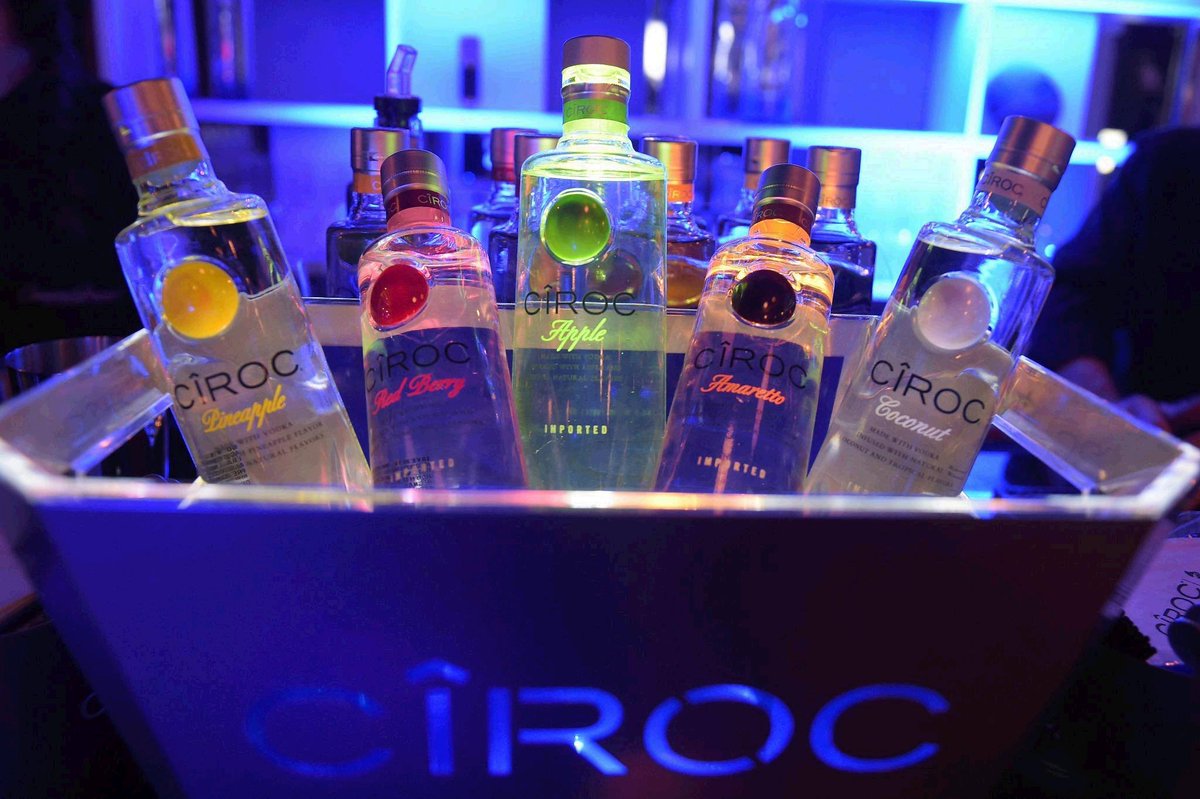 Celebrate success RIGHT!! THE ONLY WAY!! #CirocNights #tryIT @ciroc https://t.co/mt8ywauQKv