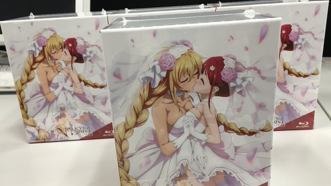 ヴァルキリードライブの最終巻のサンプルが到着しました。特別イラストのスペシャルBOX仕様です。 是非全巻収めてくださいね ヴァルキリードライブの最終巻のサンプルが到着しました。特別イラストのスペシャルBOX仕様です。 是非全巻収めてくださいね