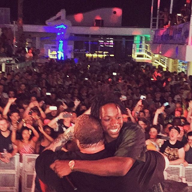 RT @PhatPhillie: My good brothers @joeyBADASS x @ActionBronson sharing that special moment on stage @freshislandfest 2015. #CroEra https://…