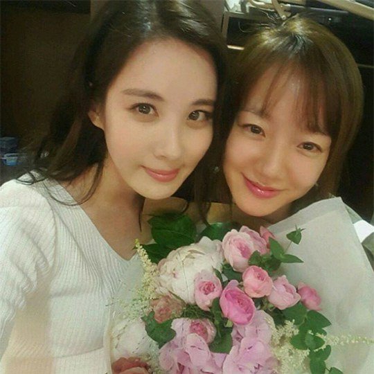 임수정 영화 배우 시간이탈자 엄청 천우희 한효주 캐릭터 여자의 포스터를 맞춘 바꾸고 hotbam69net