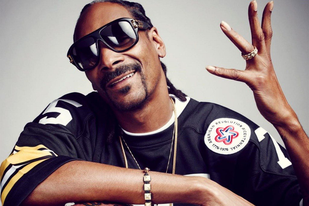 RT @TheSource: Snoop Dogg Gives A Second Breath To DoggyStyle Records https://t.co/Dnu2ELrP9N https://t.co/xGBb8bKVeH