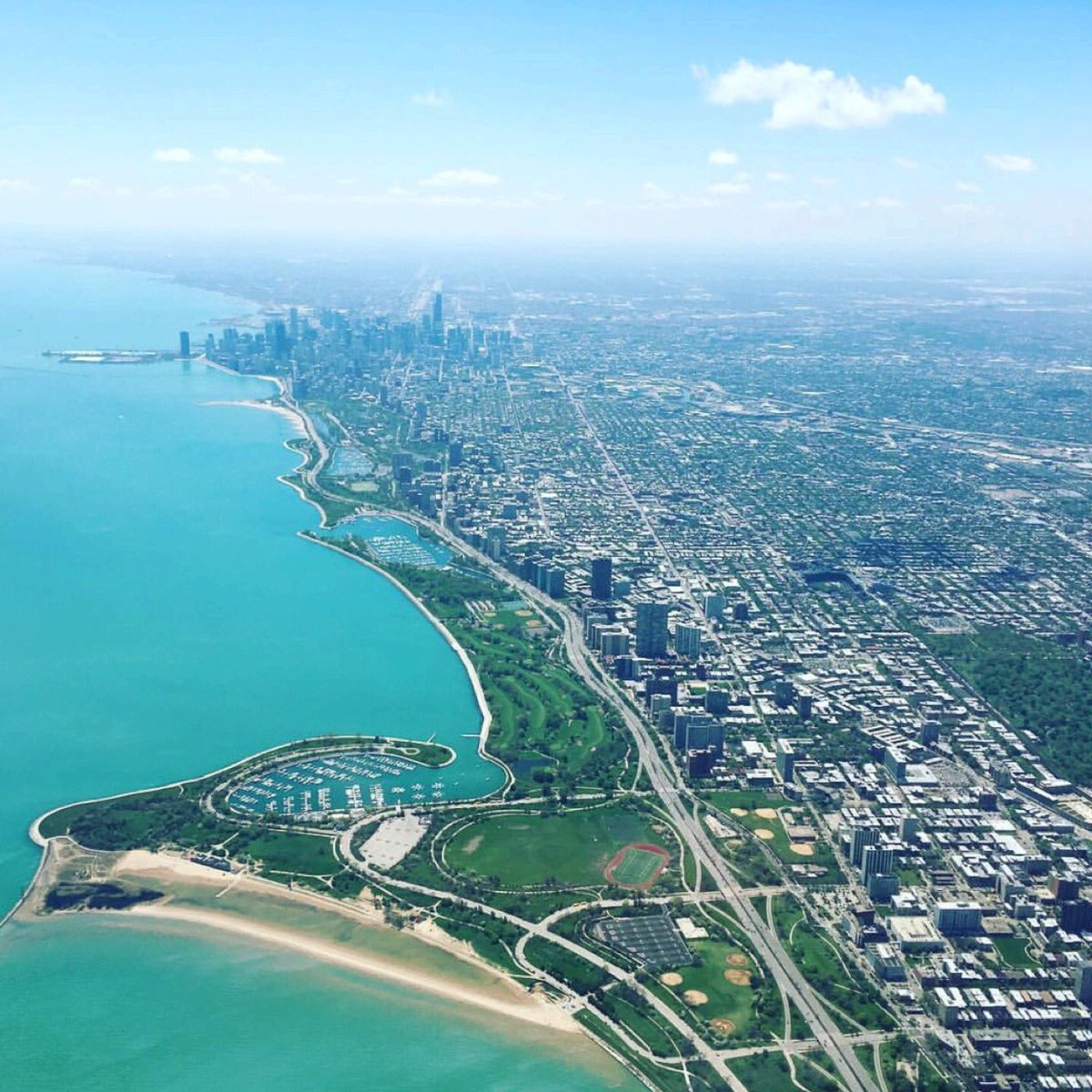 Привет, Чикаго! #volyastandup #летелоднажды https://t.co/CyaqBESCFW