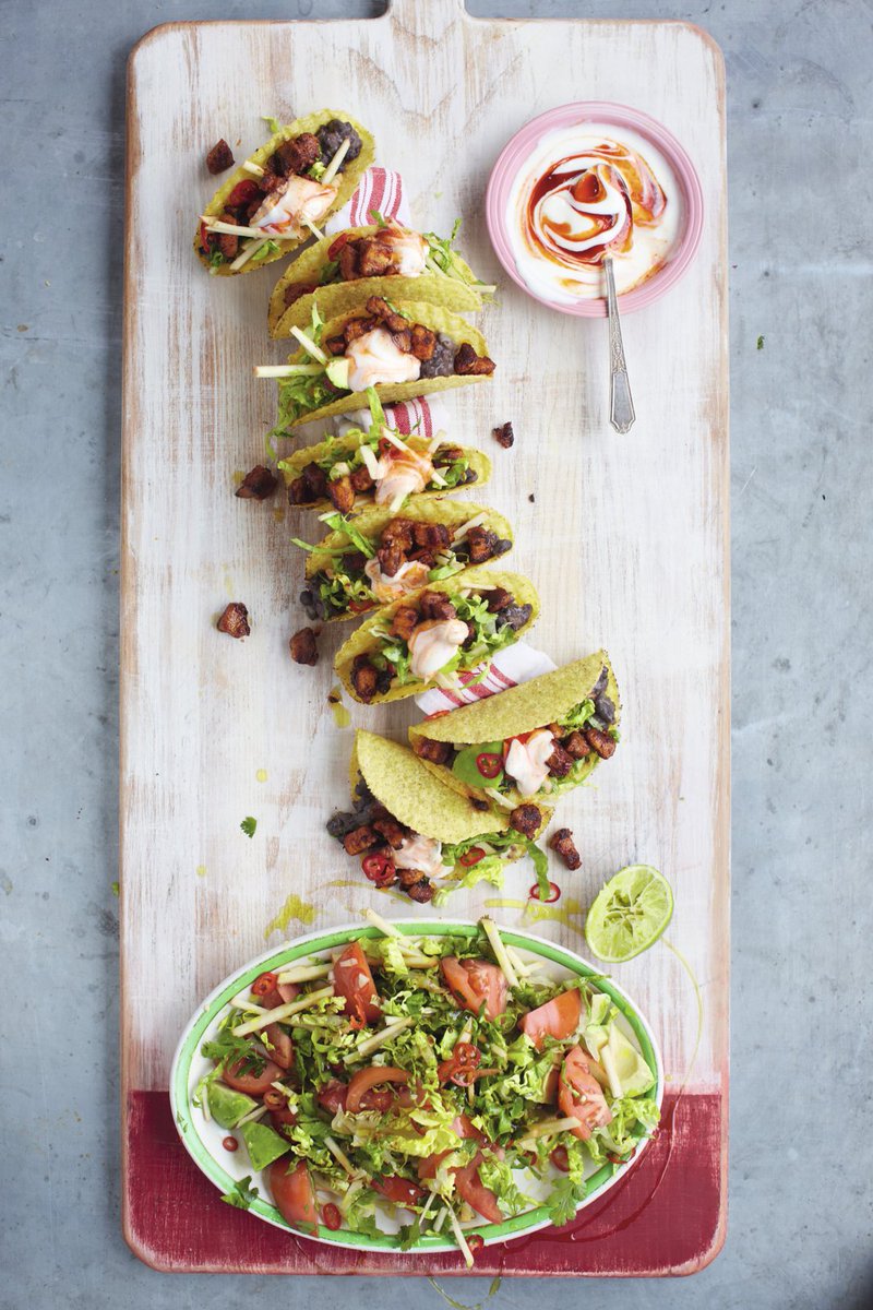 #RecipeOfTheDay - Ditch the takeaway and tuck into these Mexican-inspired pork #tacos! https://t.co/27lc5WpHUl https://t.co/CoYy5eLD9Z