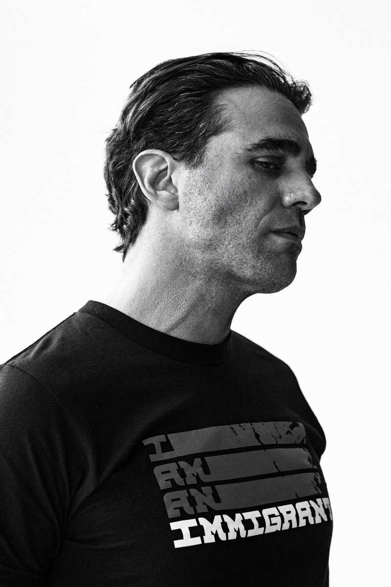 RT @MichaelSkolnik: Salute to @BobbyCannavale. ????
#IAmAnImmigrant 
????: Cary Fukunaga https://t.co/skTEDmioUq