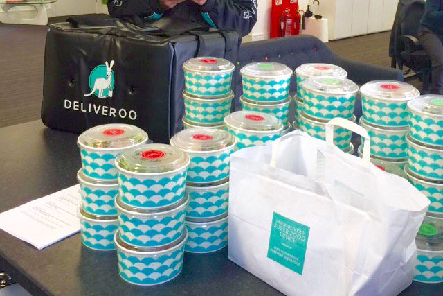 RT @pitch_talk: Thanks @jamieoliver and @Deliveroo_Bham for our delicious free Super Food Salad lunches, omnomnom! #JamiesDeliveroo https:/…