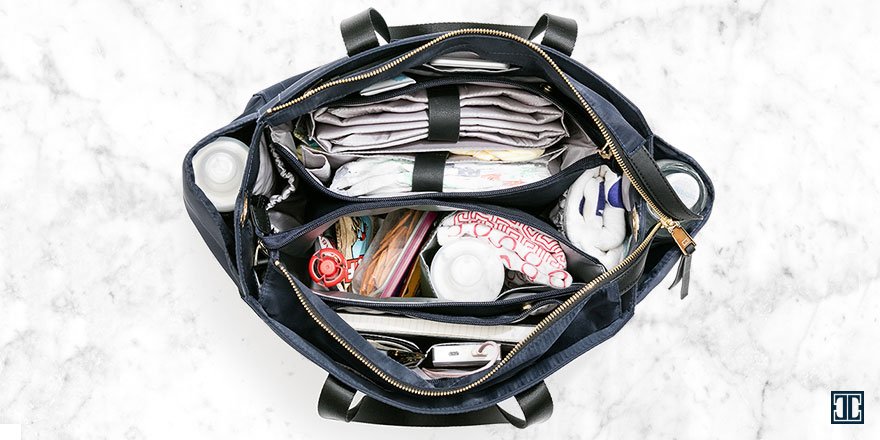 See what Ivanka keeps in her baby bag: https://t.co/VY7EGrtb0d #ITthespill #musthaves #parenting https://t.co/okIwCUvshn