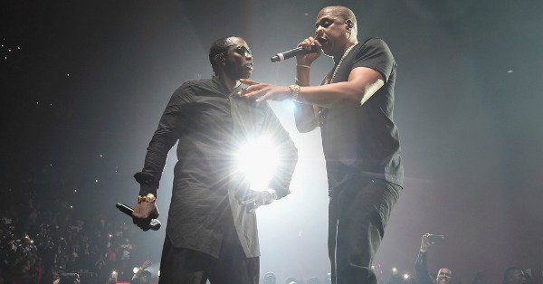 RT @enews: Jay Z surprises fans at Diddy's Bad Boy Reunion concert: https://t.co/ESfVdyVBux https://t.co/vmKV54RB2T