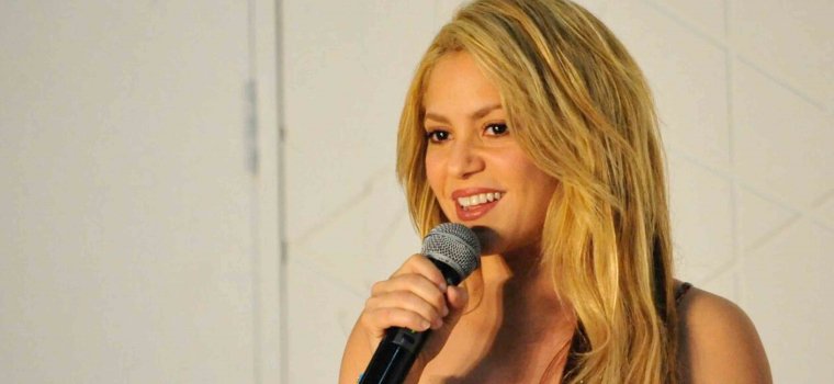 RT @CMILANOTICIA: #Video @shakira pide al Congreso que apruebe la Ley de Primera Infancia https://t.co/qiaW51wRmw https://t.co/GwTKry3QY9