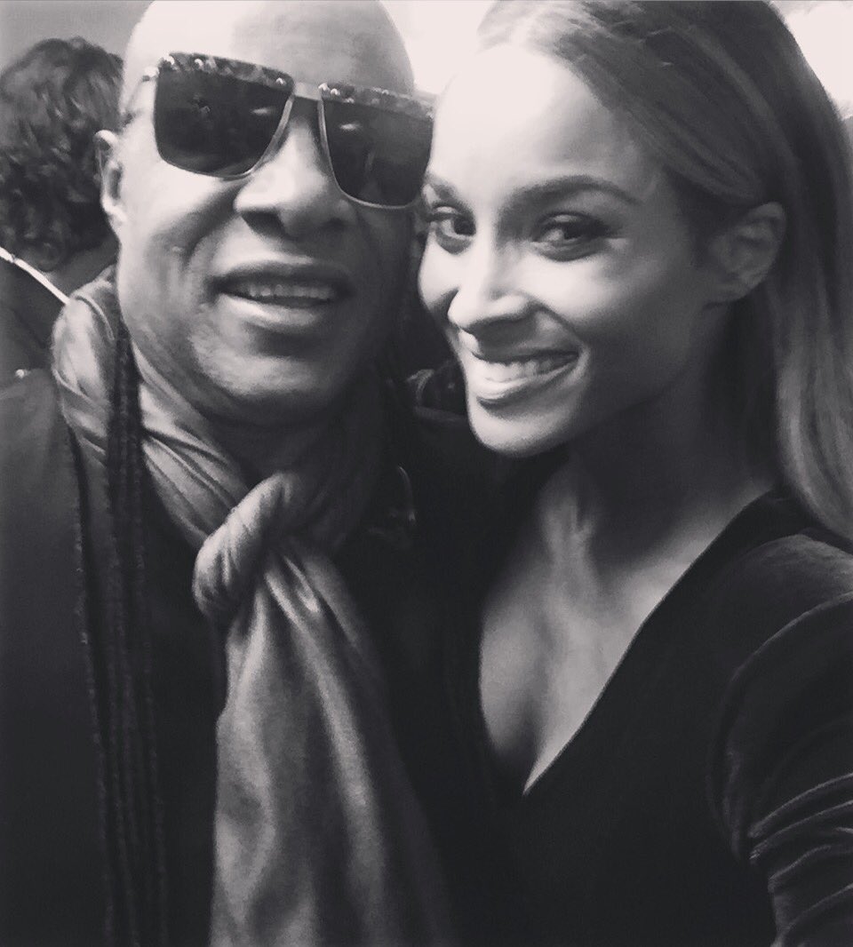 One Of The Coolest Selfies I've Ever Taken. It Just Doesn't Get Any Better Than This! #StevieWonder. #Legend #BBMAS https://t.co/0BtLfUt8Lk