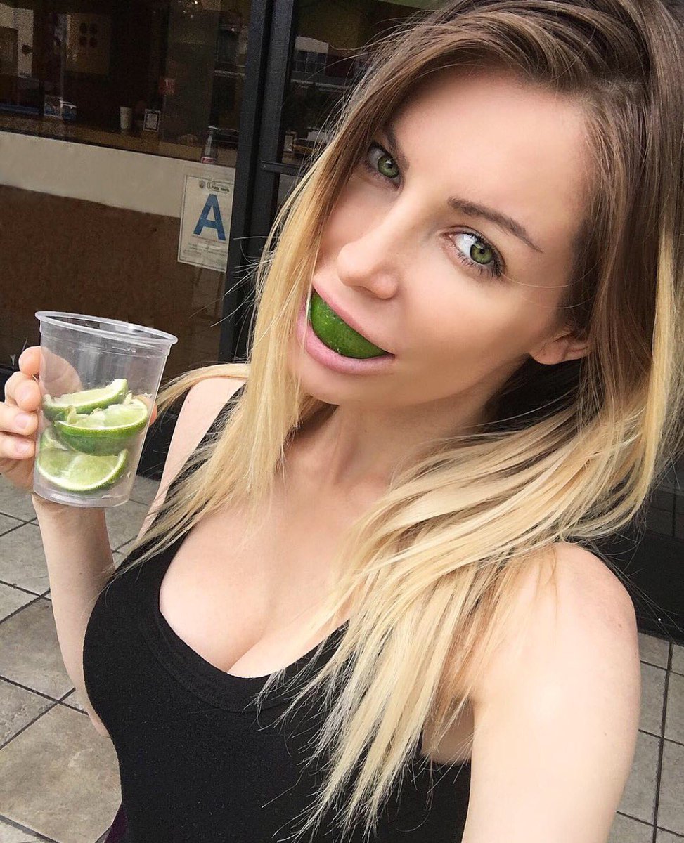 RT @crystalhefner: #lymediseasechallenge ???? https://t.co/BBT3ujLcX9