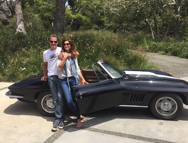 Anniversary #roadtrip with @randegerber! 18 years and I love you more than ever. ❤️ https://t.co/yJOrmkyKYU https://t.co/nrwPVOeB8i
