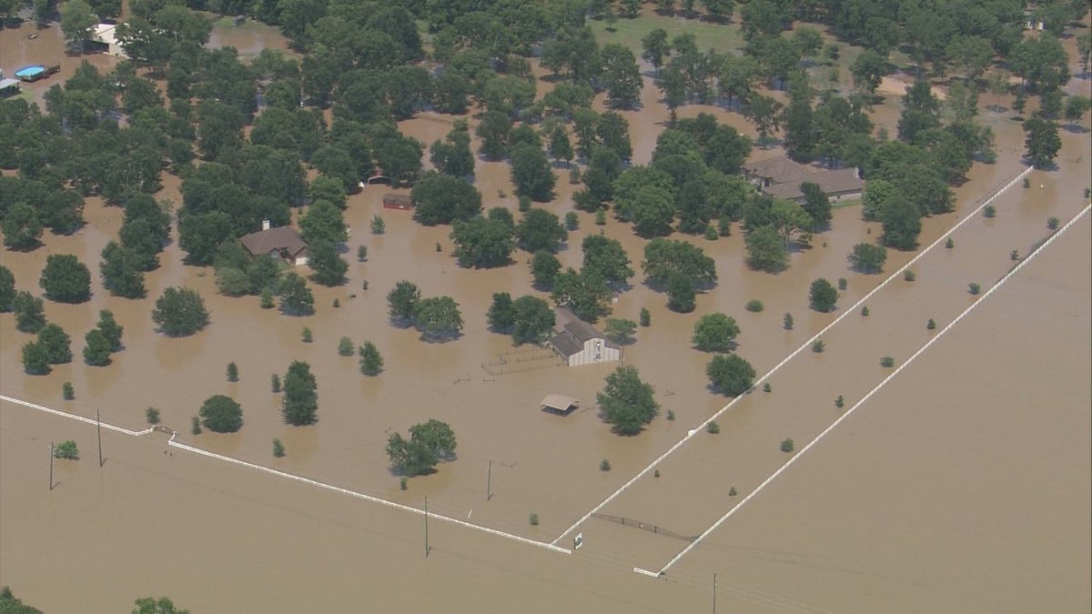Photo Brazos River has flooded town of Simonton, Texas