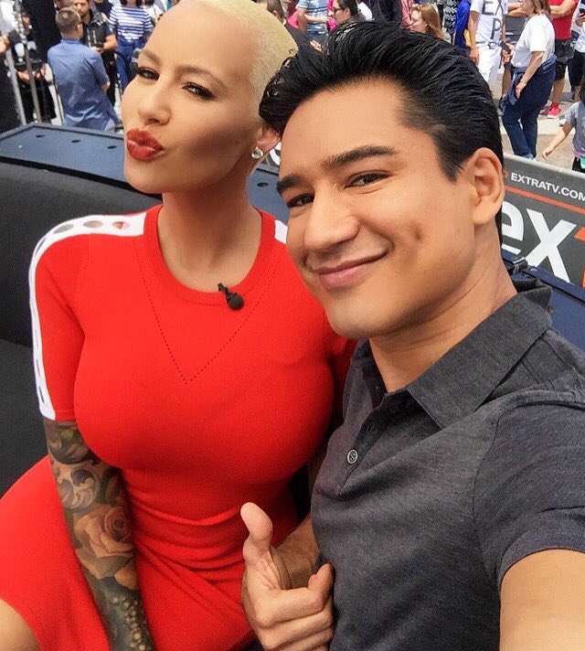 Stopped by to talk to @MarioLopezExtra and gave him the latest on the Amber Rose Show! ???????? https://t.co/asLtAfsSYE