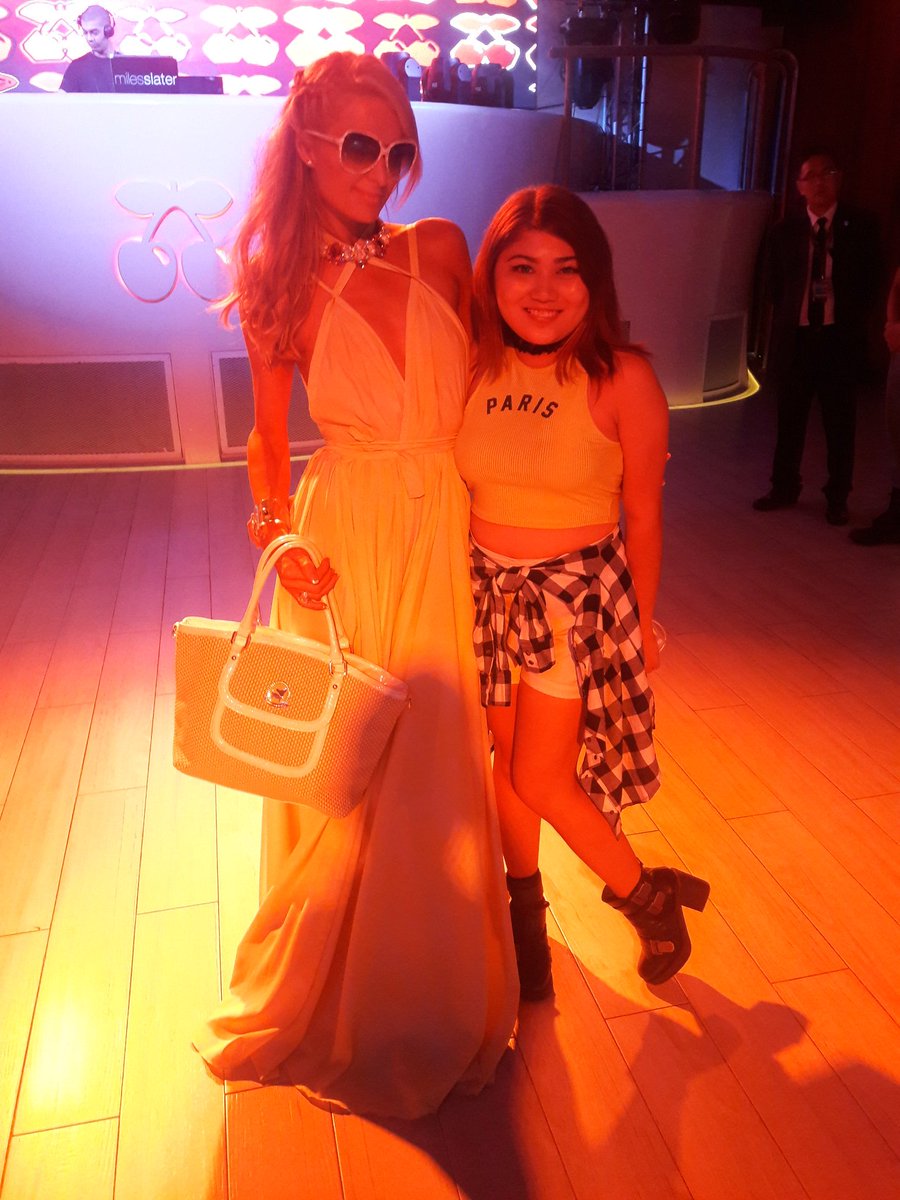 RT @ChelzRoma: Had the BEST TIME EVER this weekend with the Iconic ???? @ParisHilton ???? Can't wait to do it again! Love u so much Paris https:/…
