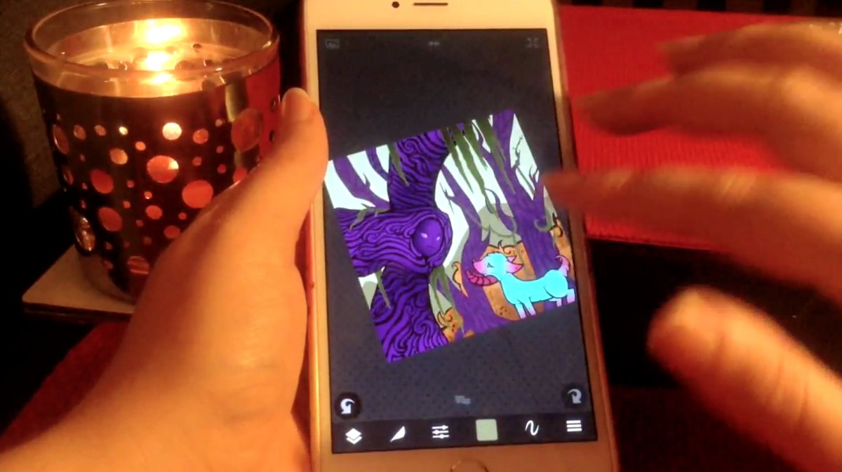 This video by @UnihorseSC really makes me wanna try to draw on my phone... https://t.co/xMaDs5sdqe https://t.co/wUFhzugVt9