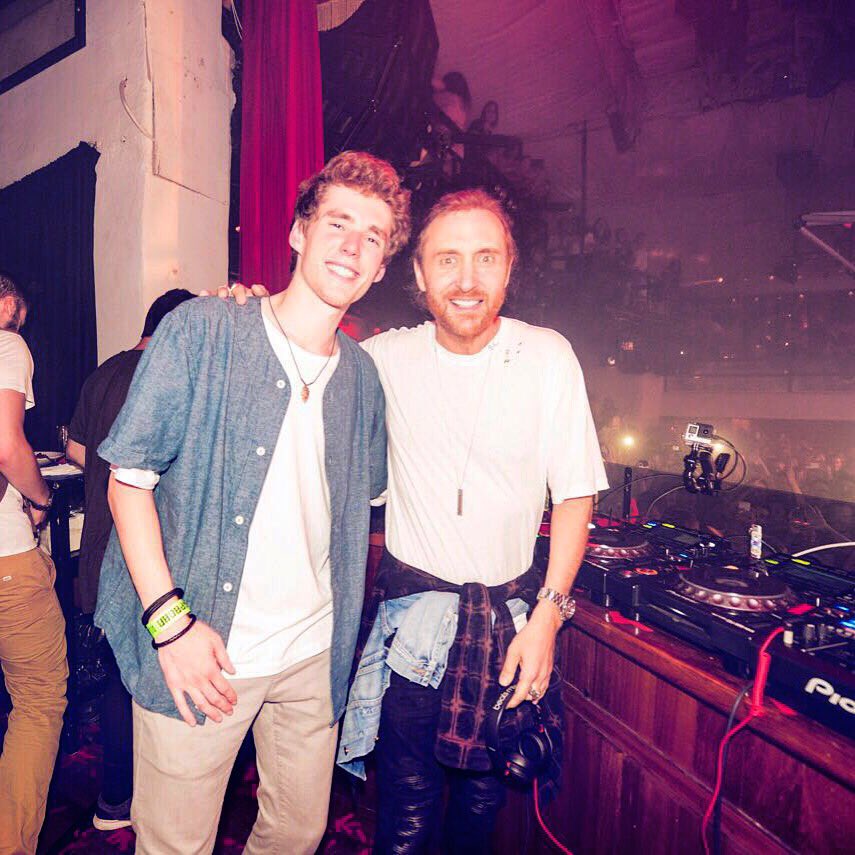 RT @LFrequencies: Great night yesterday with @davidguetta ! ???? #FMIF @pacha https://t.co/vz6SAX9oJM