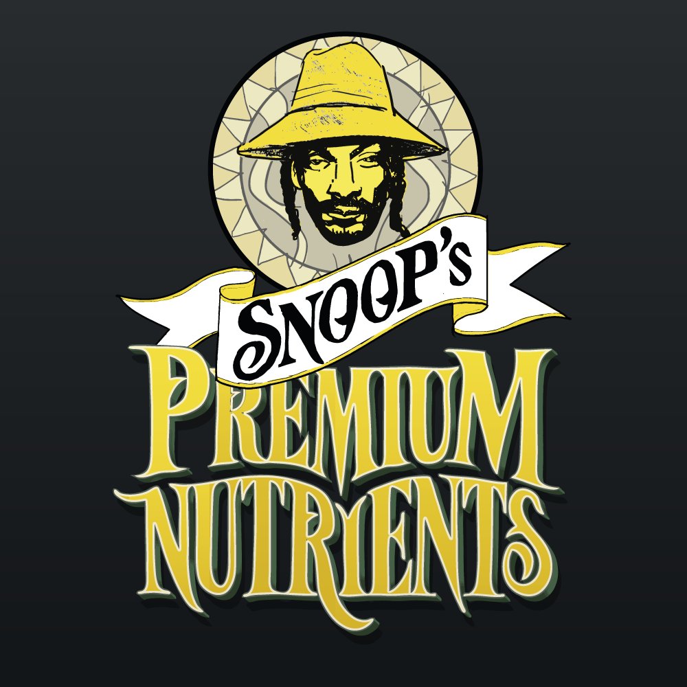 Comn soon. My top notch nutrients for #hydro coco n soil setups. Stay tuned n follow @SnoopsPremium ! #SnoopsPremium https://t.co/XVYWEgnh1T