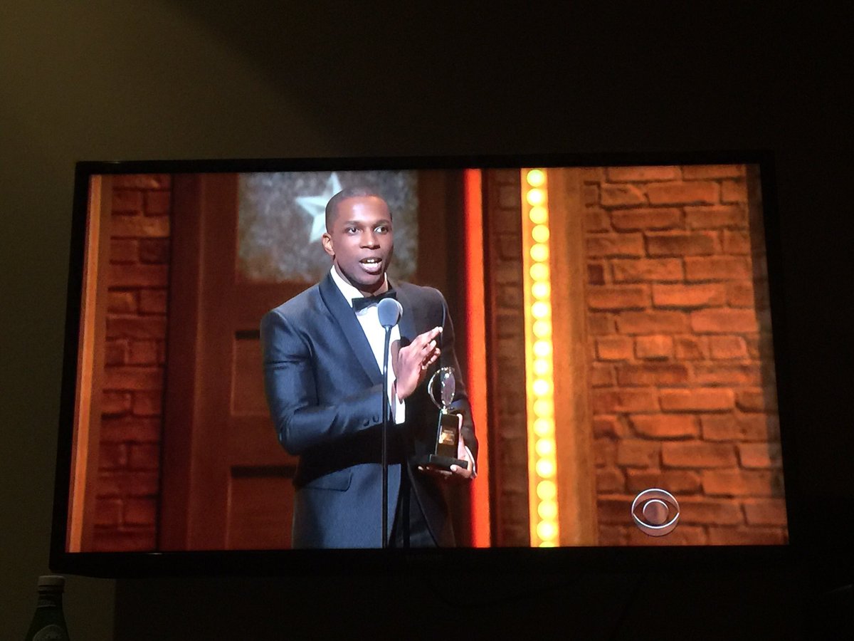 LESLIE ODOM JR for the WIN! come on in. stay. or don't. I love you! @leslieodomjr #hamilton #TonyAwards https://t.co/LVz3GSAINp