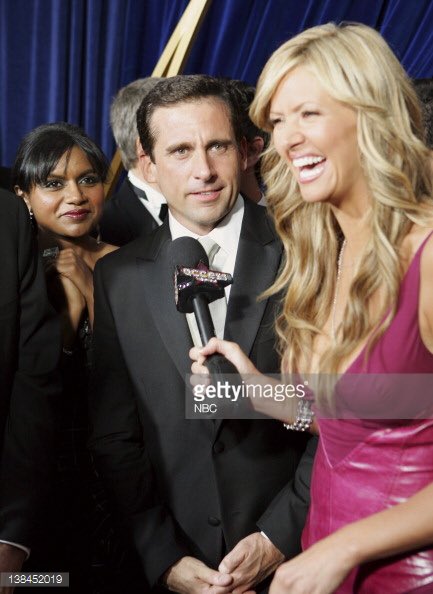 #TBT HAHAHAHAHA Steve at his most handsome at some awards show & some excited looky-loo behind him who won a contest https://t.co/sUpKSO4jsY