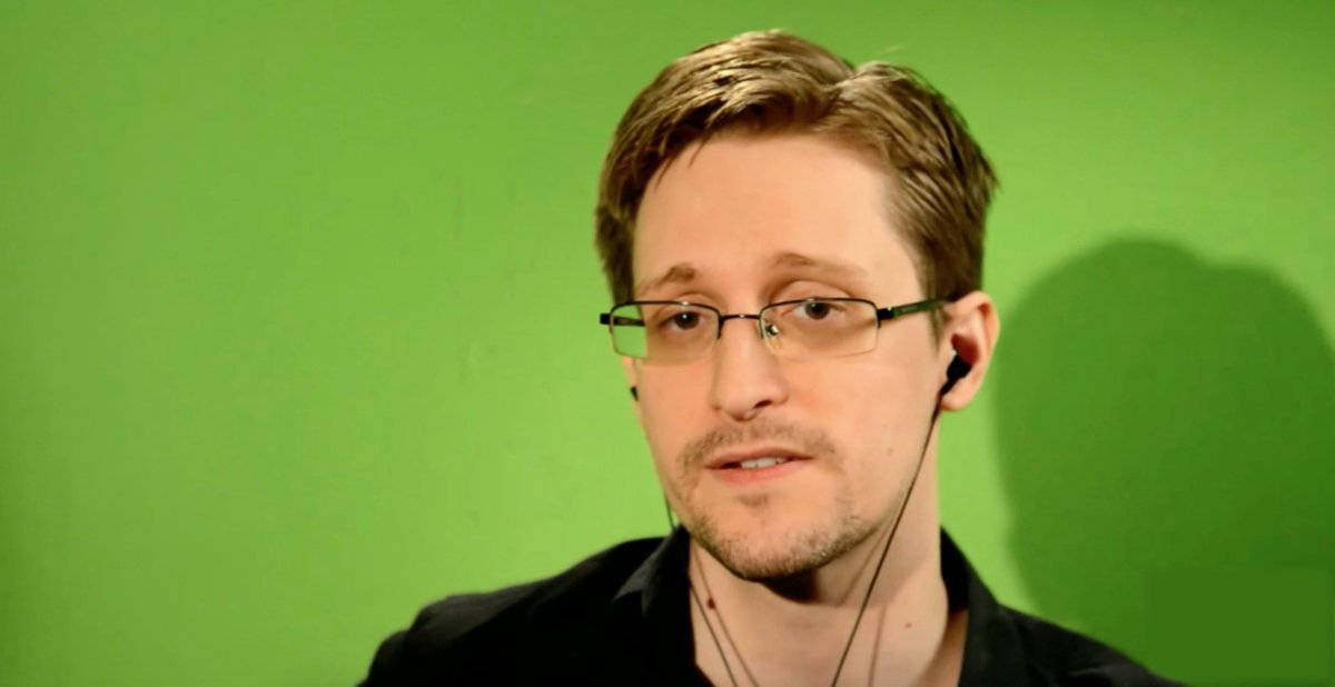 Mr. @Snowden just joined our site & posted this video — now let’s turn it into a short film: https://t.co/JapWtS6PV1 https://t.co/Ttx4lrO8C5