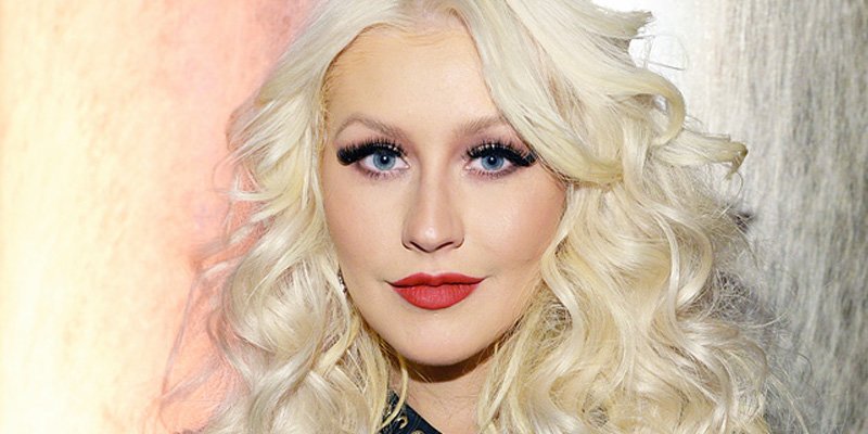 RT @people: .@xtina will donate proceeds from her new single #Change to #Orlando shooting victims ❤️ https://t.co/g174DxOKZH https://t.co/1…
