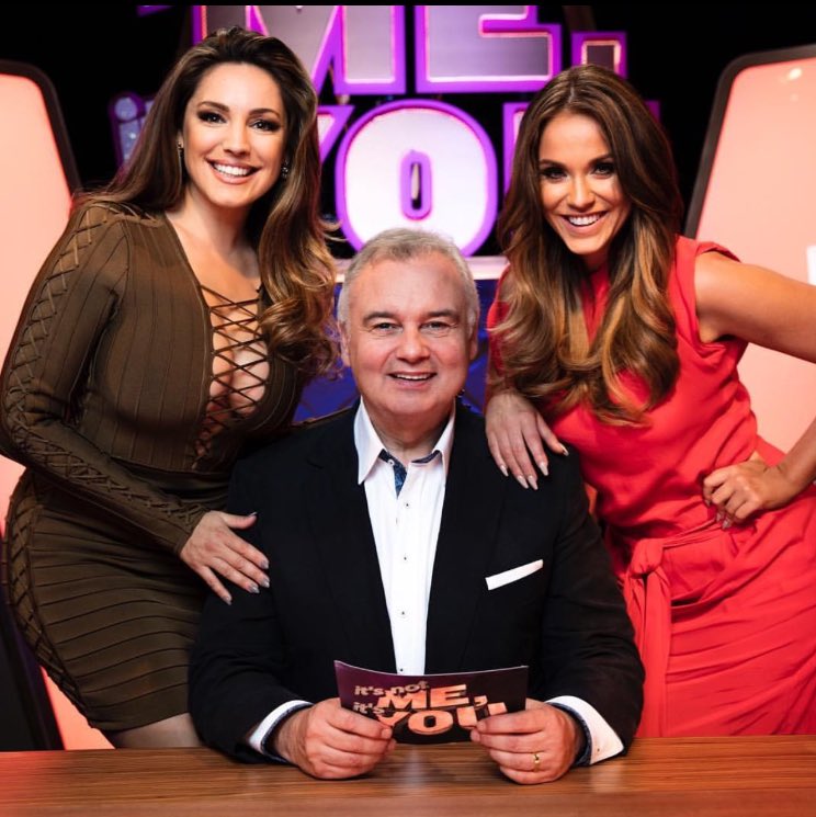 RT @UnitedAgents: Today's the day! @IAMKELLYBROOK returns to screens tonight in the hilarious  
 #INMIY on @channel5_tv 10pm. https://t.co/…