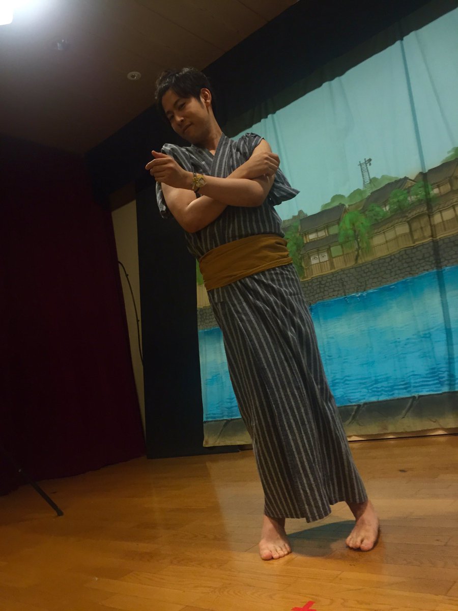 【美男ポーズ選手権】風呂上がりに彼女を待っている時の美男ポーズ。 #boueibu #binanpause 【美男ポーズ選手権】風呂上がりに彼女を待っている時の美男ポーズ。 #boueibu #binanpause