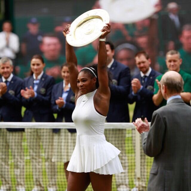 Yasssssss! Congrats @serenawilliams you are the ultimate champion! Bravo! ???????????????????????? https://t.co/qQ49qFioQ9