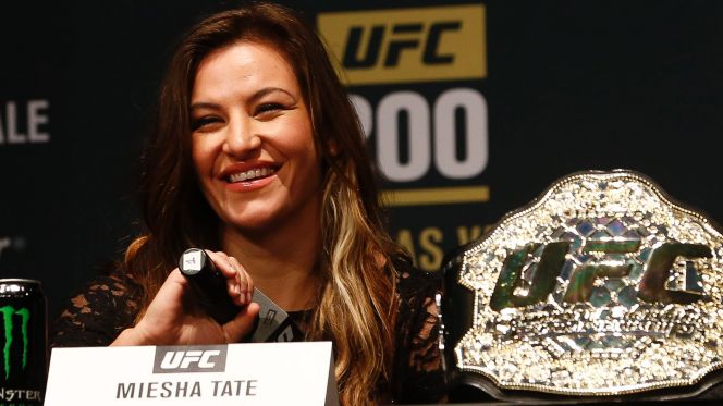 RT @KHIManagement: .@MieshaTate ‘Just Soaking It All In’ heading into #UFC200. Read more here >> https://t.co/t6kEK5HW4T
@YahooSports https…