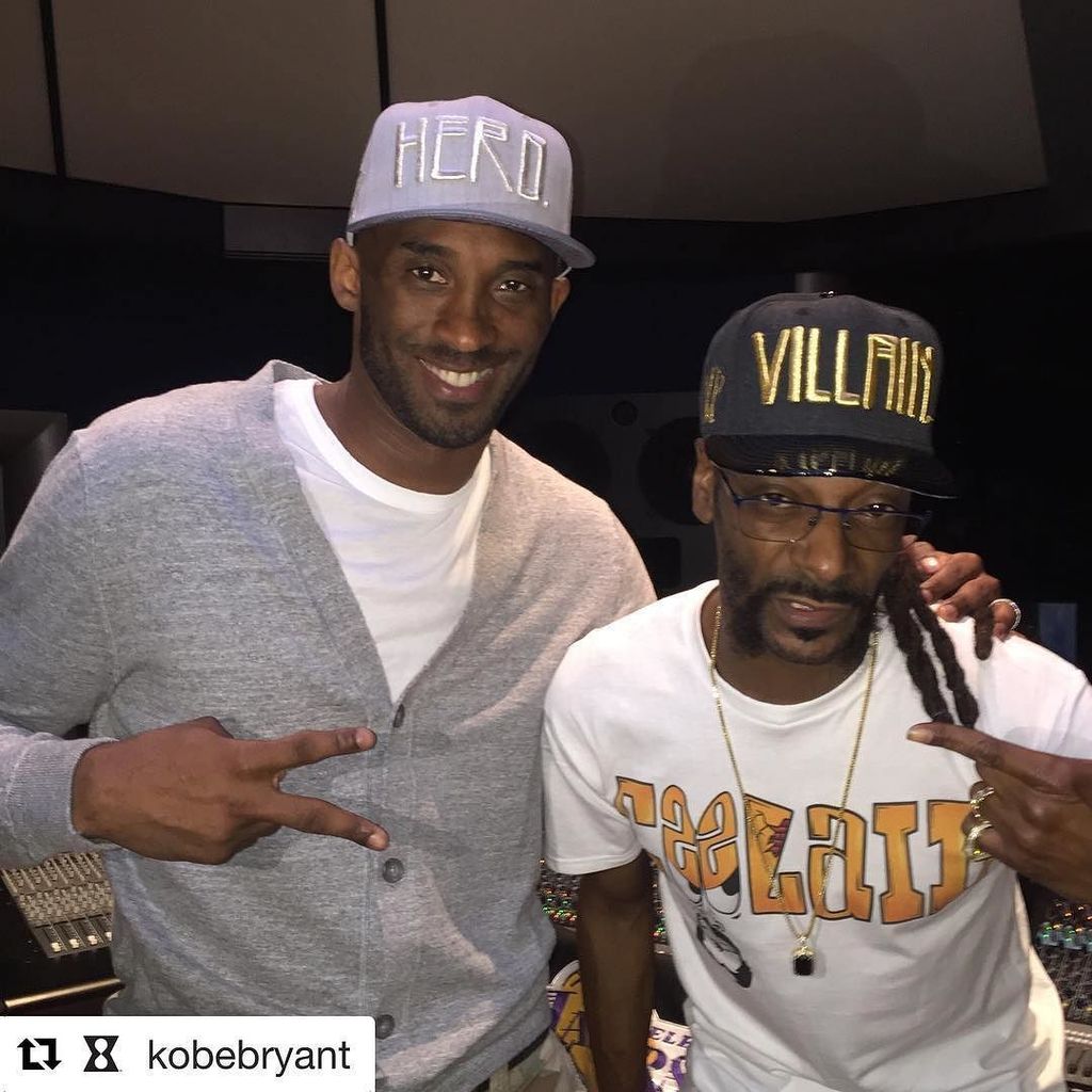 Legend. ✊????✨???????? #Repost @kobebryant
・・・
HeroVillain @snoopdogg #KB20 https://t.co/XUTtAZVbIf https://t.co/w20aBayGgV