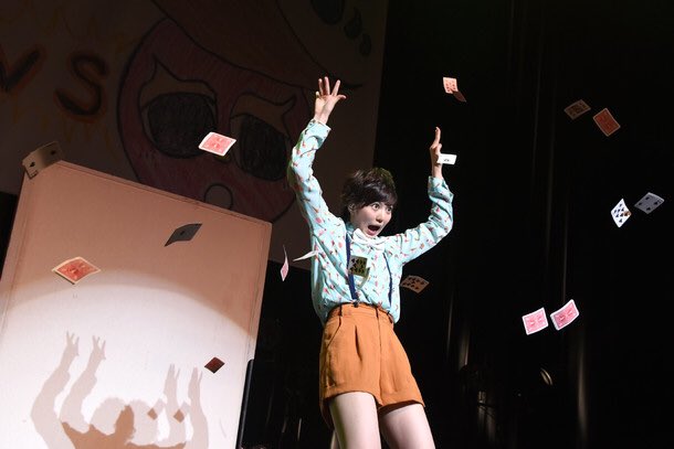 戸田恵梨香