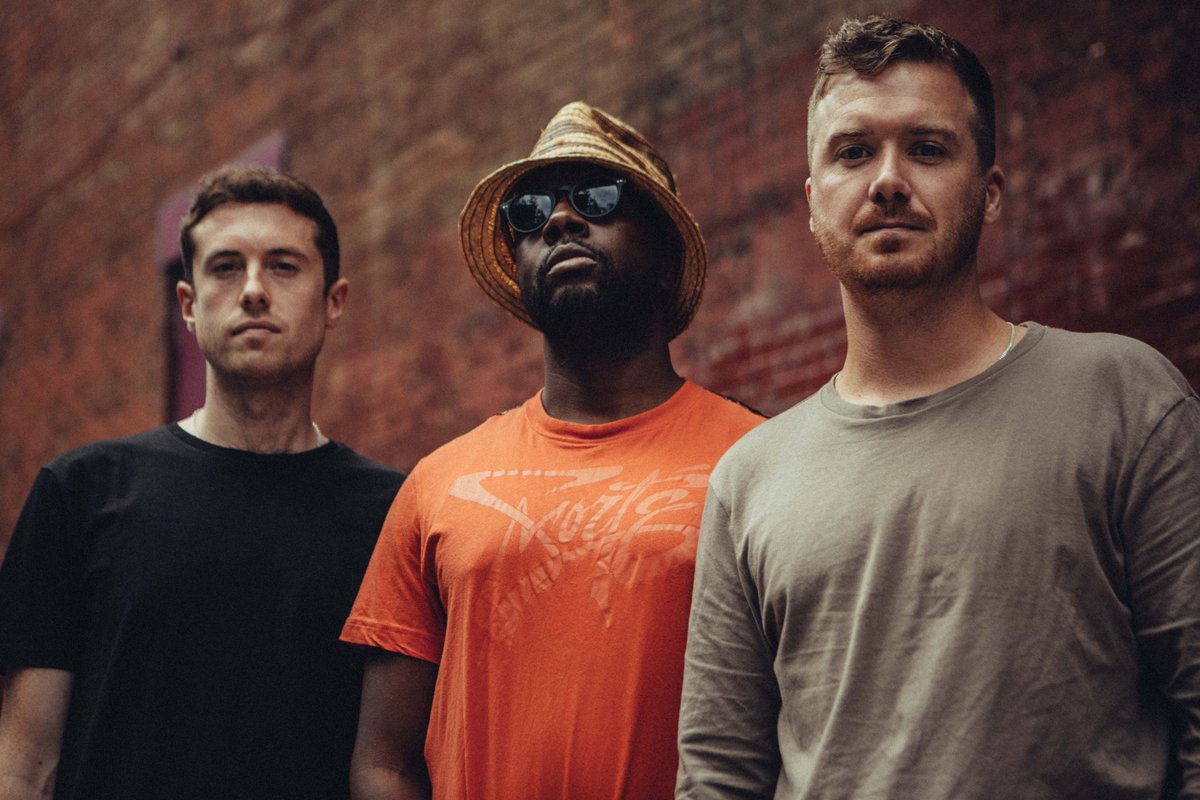 RT @bbcmusic: .@GorgonCity grew up on The Fugees and now they've got 'hero' @wyclef on their new single  https://t.co/GluJrTuDpY https://t.…