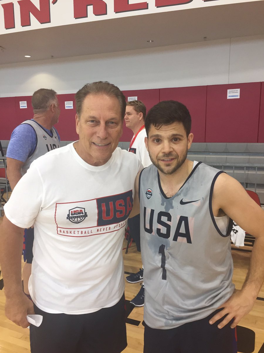 RT @PositionSports: Coach Tom Izzo and Jerry Ferrara working hard today at @usabasketball Fantasy Camp. ???????????? https://t.co/Dlqd4A1fKx