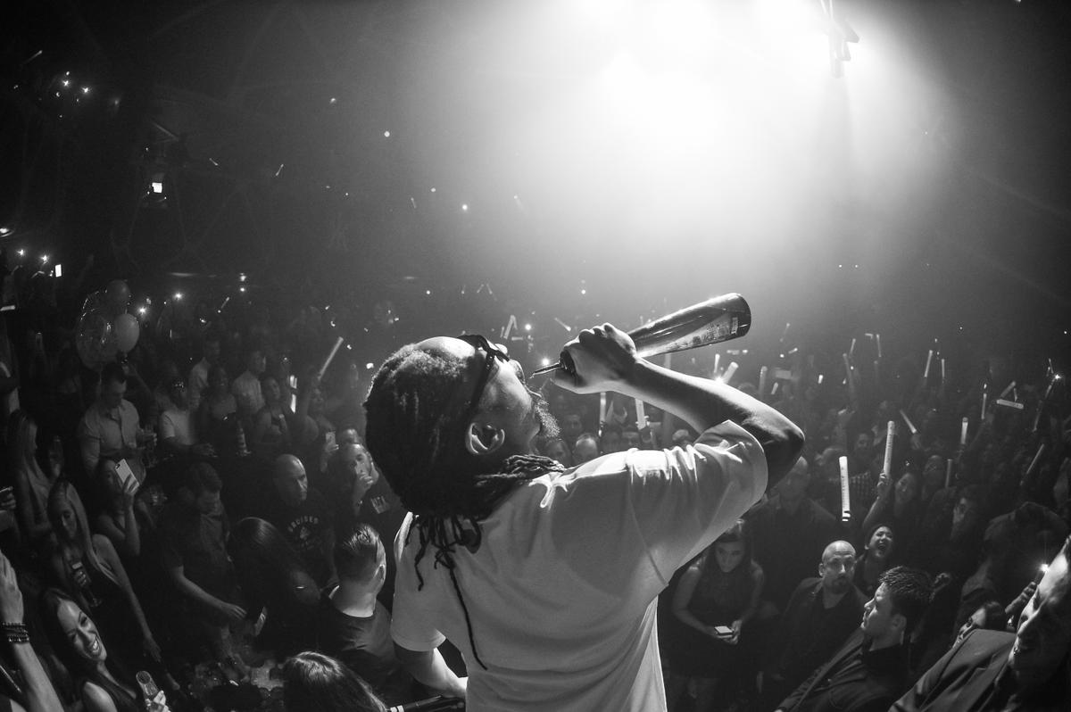 RT @HakkasanLV: Get ready for some SHOTS this Thursday for the return of About Last Night with @LilJon.

 https://t.co/g1U0wPgpXX https://t…