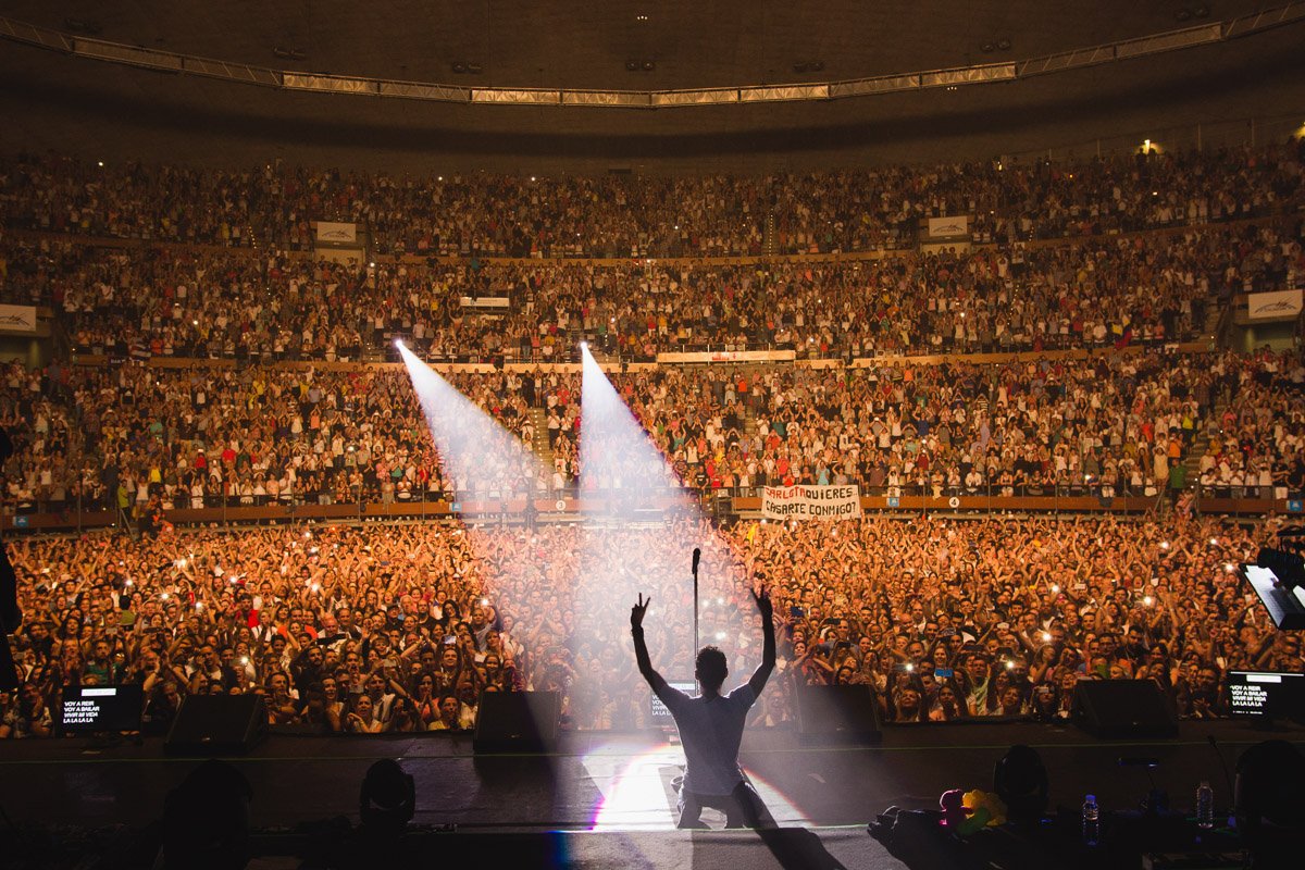 Here we go #Colombia! Check my next #MarcAnthonyLive Tour dates on my website: https://t.co/Gm9f7Gxjo1 #Tour2016 https://t.co/gsL8KtttIL