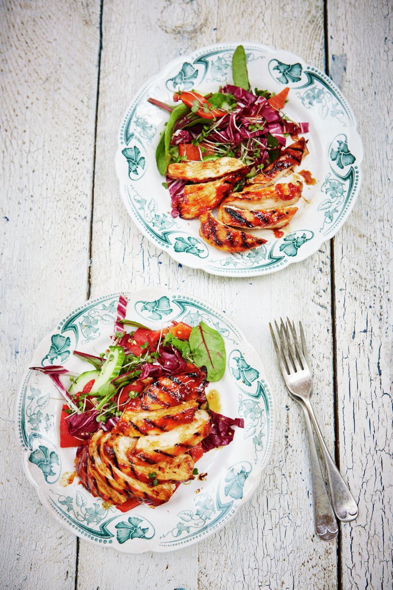 Here's how to get your barbecue chicken brilliantly chargrilled & juicy! https://t.co/bZsv1oCgPP #recipeoftheday https://t.co/CxRHYZkJDH