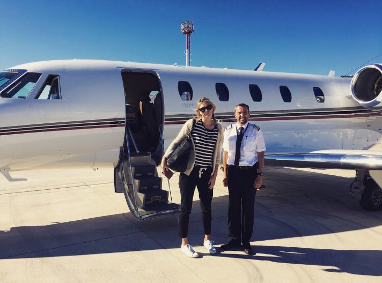 London Town Touchdown on @netjets https://t.co/zZVbsHGJOD