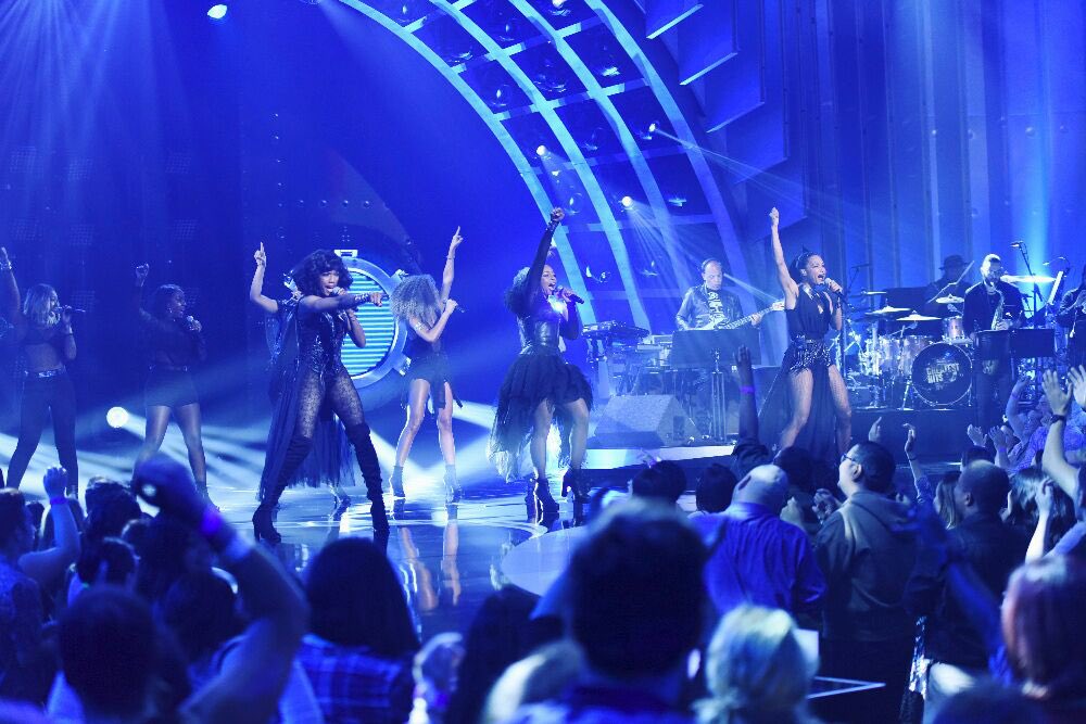 RT @EnVogueMusic: We’re performing with @junesdiary on @greatesthitsabc this Thurs. 7/21! Set your DVRs or tune in at 9PM ET! https://t.co/…